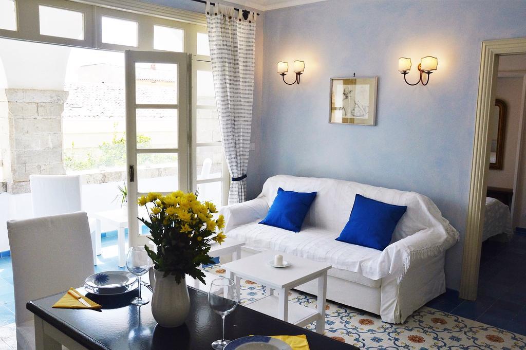 L'Atelier Del Pittore Apartment Taormina Exterior photo