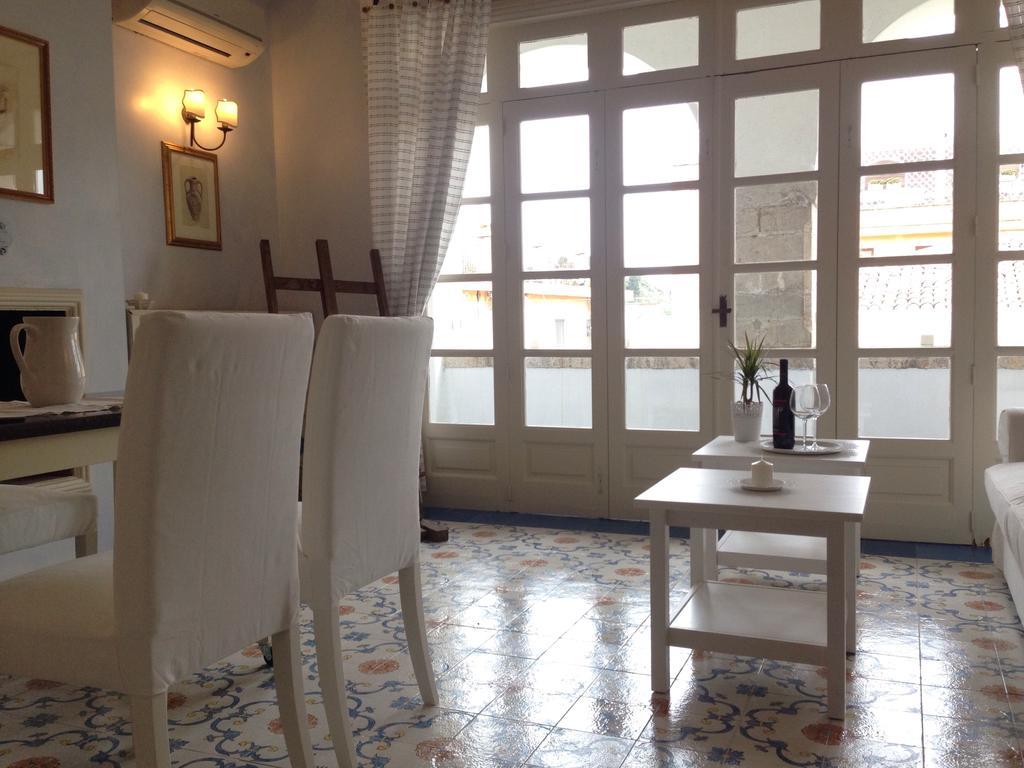 L'Atelier Del Pittore Apartment Taormina Exterior photo